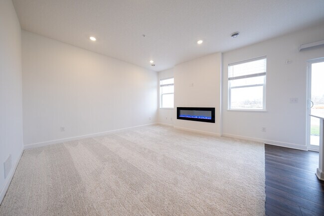 Building Photo - 20053 62nd Pl