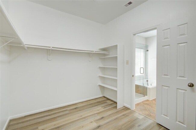Building Photo - 26122 Salt Creek Ln