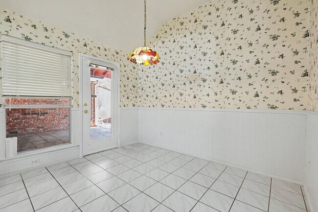 Building Photo - 4564 Postbridge Dr