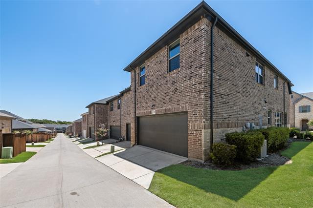 Building Photo - 1338 Casselberry Dr
