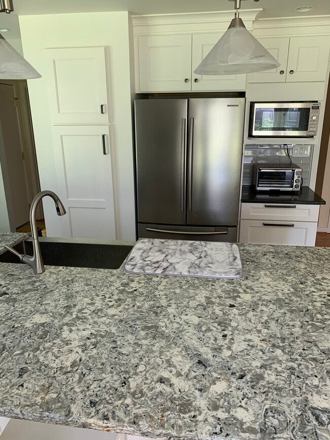 Building Photo - 10304 Snowpine Way