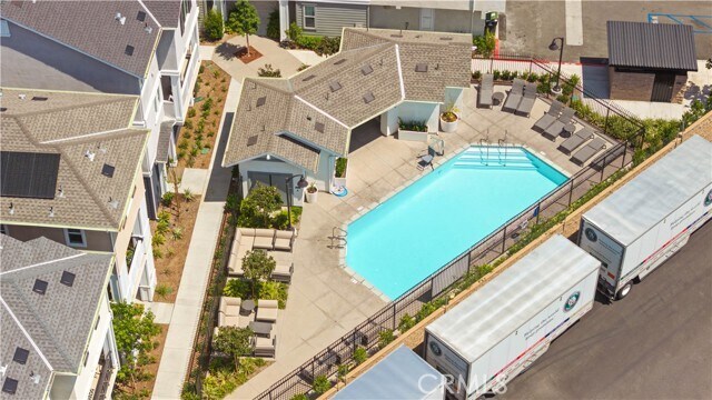 Building Photo - 1042 N Anaheim Blvd