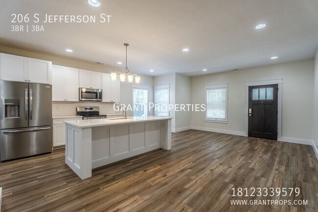 Building Photo - 206 S Jefferson St