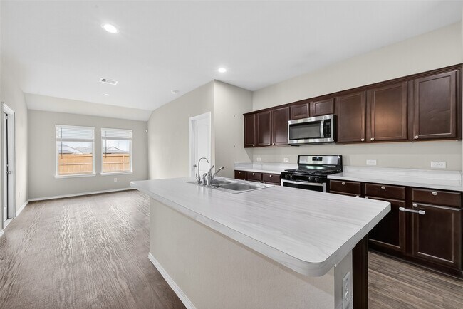 Building Photo - 20926 Belmont Village Wy