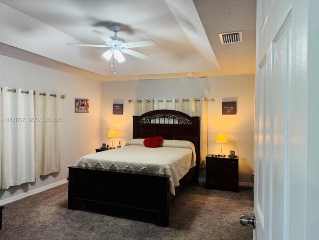 Building Photo - 500 NW 5th St