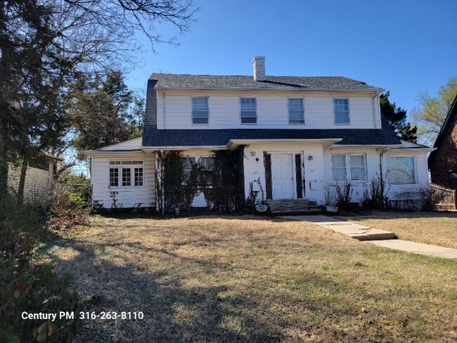 Primary Photo - 3419 Edgemont St