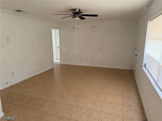 Building Photo - 434 Muskegon Ave