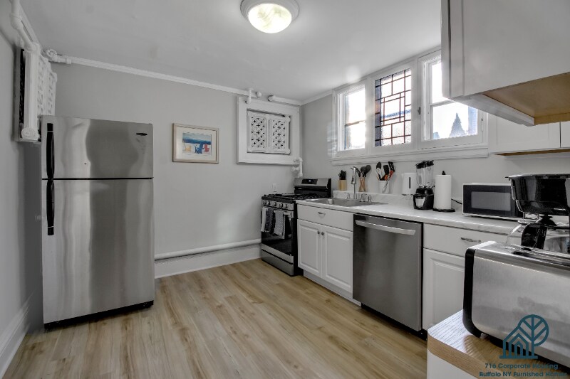 Building Photo - 664 Auburn Ave