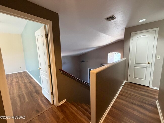 Building Photo - 11384 N Sawtooth Rd