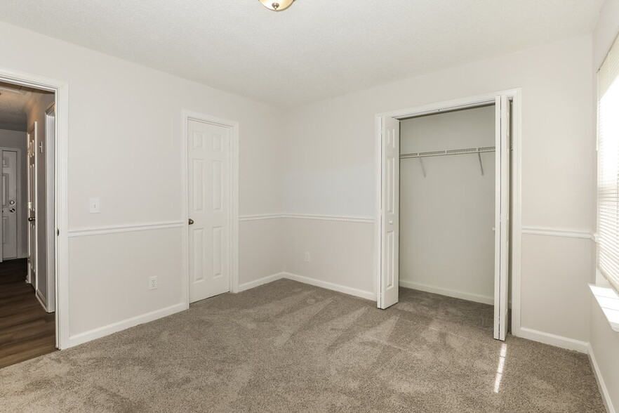 Building Photo - 92 Dogwood Lakes Dr