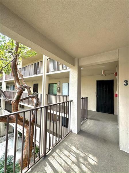 Building Photo - 2208 S Cypress Bend Dr