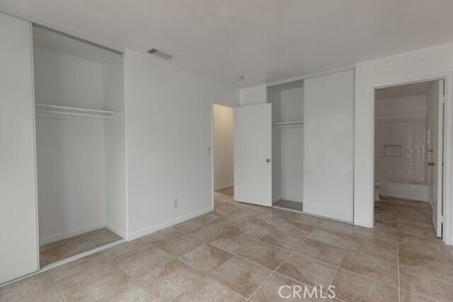 Building Photo - 4765 Mayten Ct