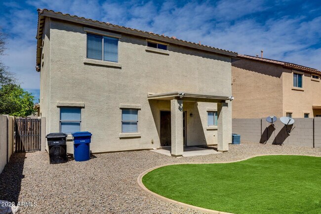 Building Photo - 16003 N Cristine Ln