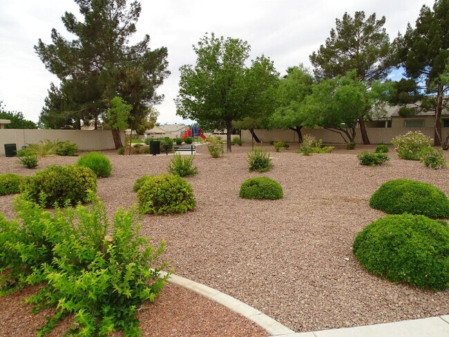 Building Photo - 3 Bedroom Single Story Northwest Vegas Home