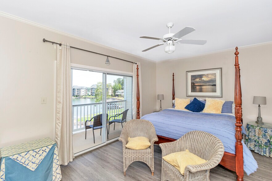 Building Photo - 203 Sunset Point Dr