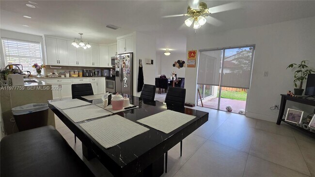 Building Photo - 15856 SW 112th Terrace