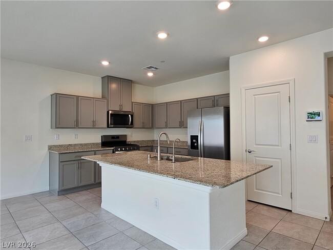 Building Photo - 4482 Bayley Skye Ave