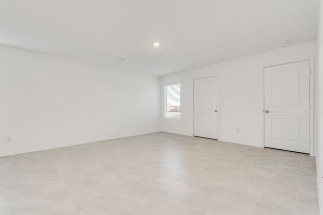 Building Photo - 3605 Flicker Ln