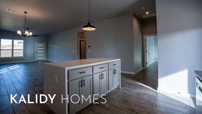 Building Photo - 308 W 3rd St