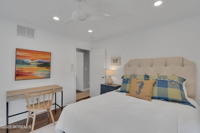 Building Photo - 57 W River Rd