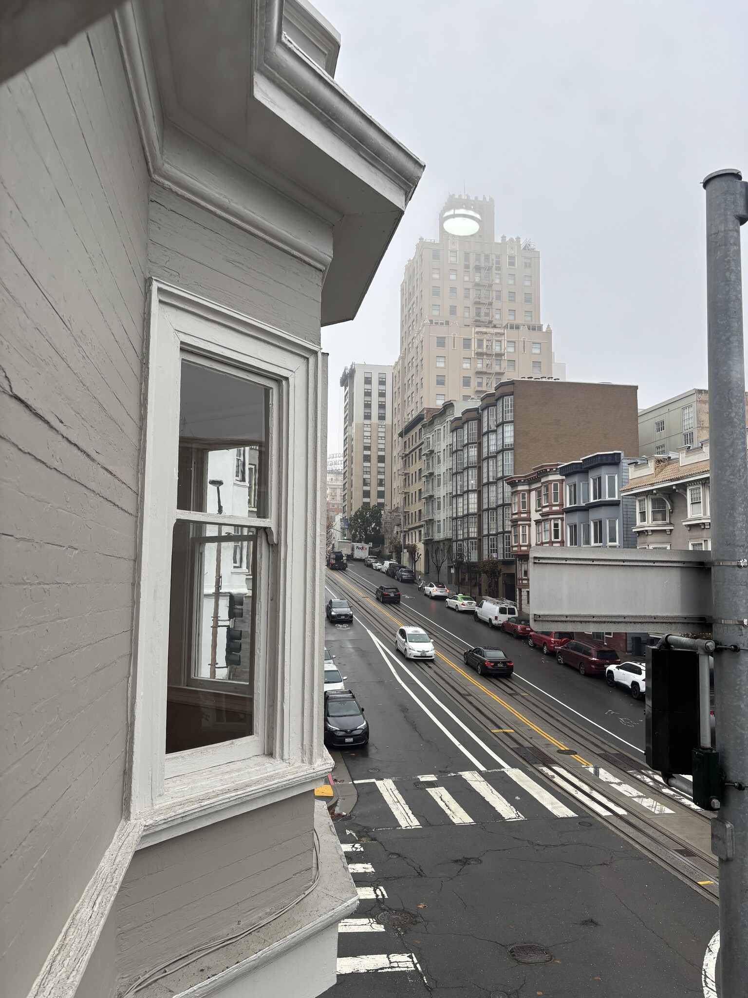 view from bedroom - 1101 Leavenworth St