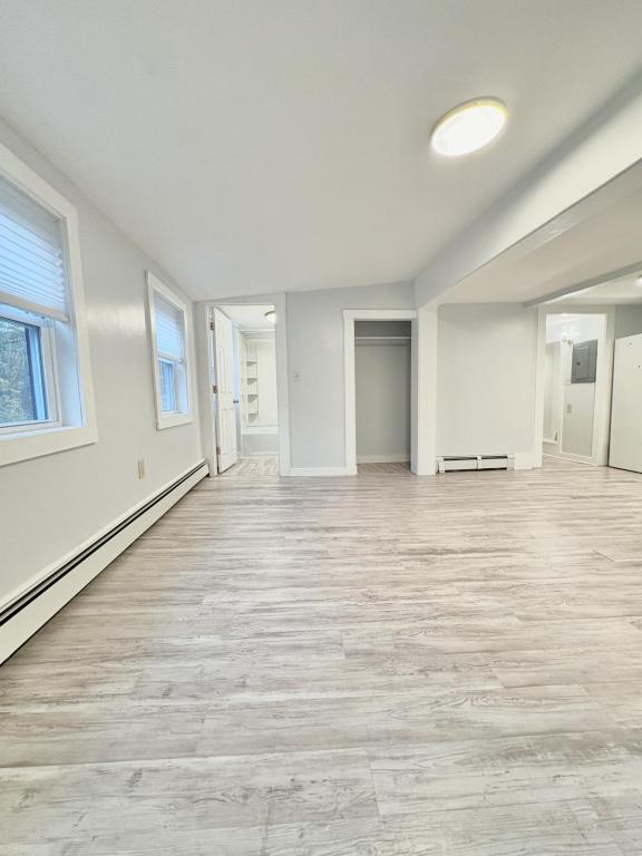Building Photo - 1294 US-1 Apt A