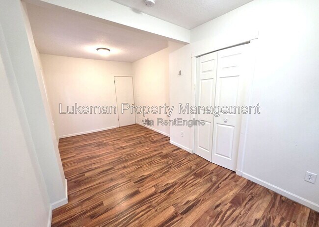 Building Photo - 5544 20th St N
