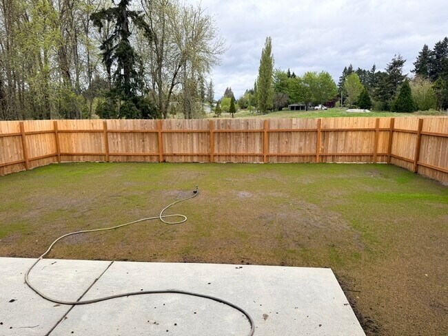 Building Photo - 4937 Sleater Kinney Rd NE