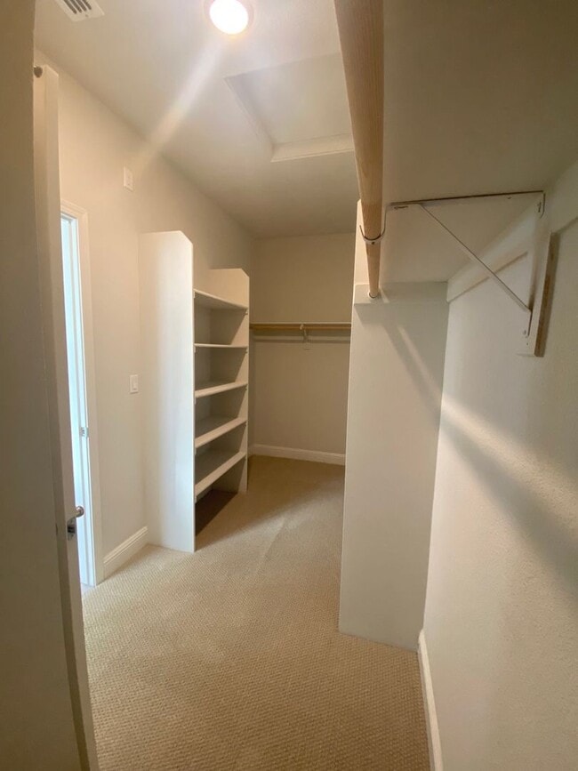 Building Photo - Roseville 3 bedroom in Veranda at Stoneridge.
