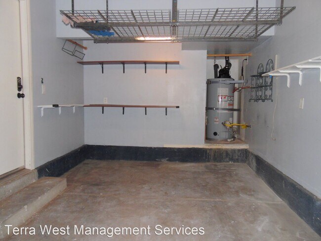 Building Photo - 2 br, 1.5 bath House - 9972 Delicate Dew S...