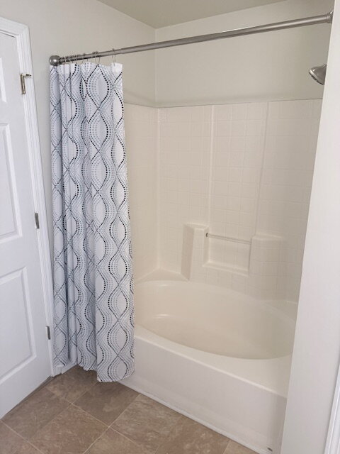 Building Photo - Beautiful Spacious Condo in Midlothian ready for move in!