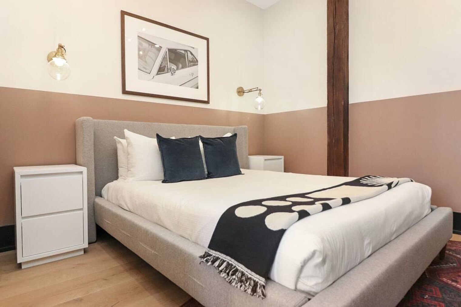 Building Photo - 1148 S Peters St