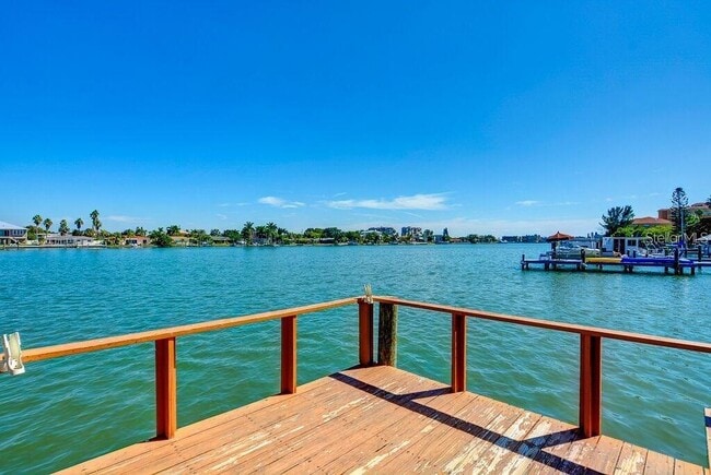 Building Photo - 10265 Gulf Blvd