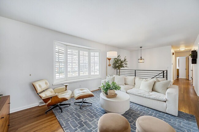 Building Photo - Mostly Updated 5BD, 3BA Littleton Home with 2-Car Garage