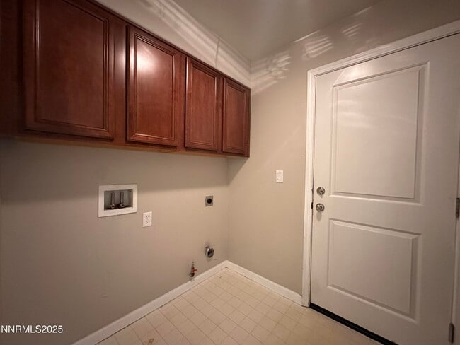 Building Photo - 1625 Clover Hill Trail