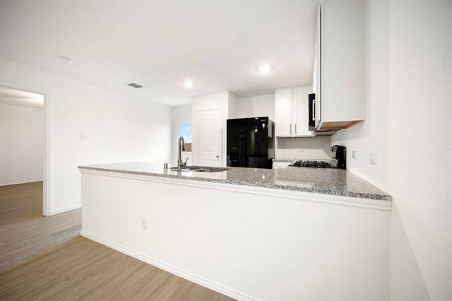 Building Photo - 3037 Ashbrook Ln