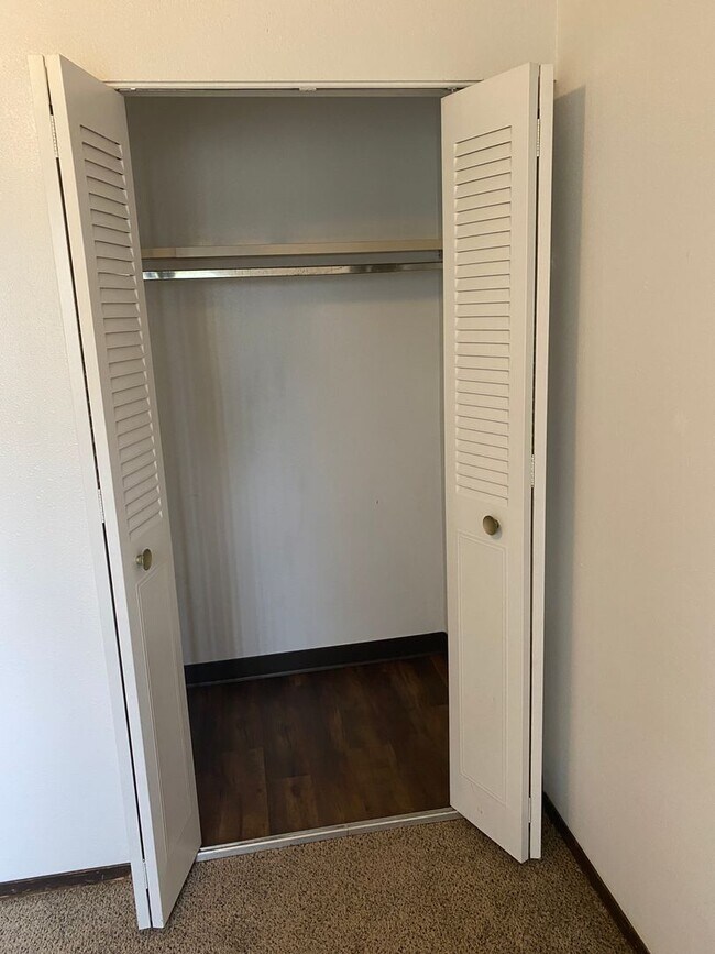 Building Photo - 55 1st St N