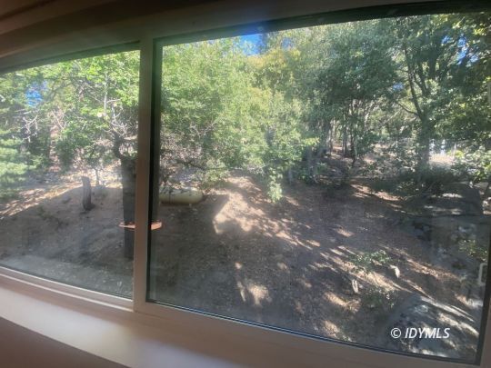 Building Photo - Move-In Ready Newer Tiny Home in The Forest