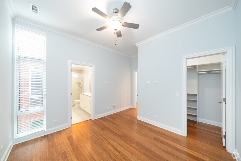 Building Photo - 1046 W Monroe St