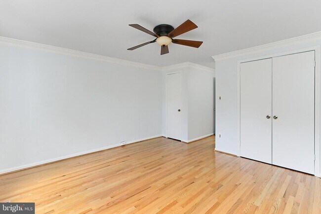 Building Photo - 11931 Redtree Way