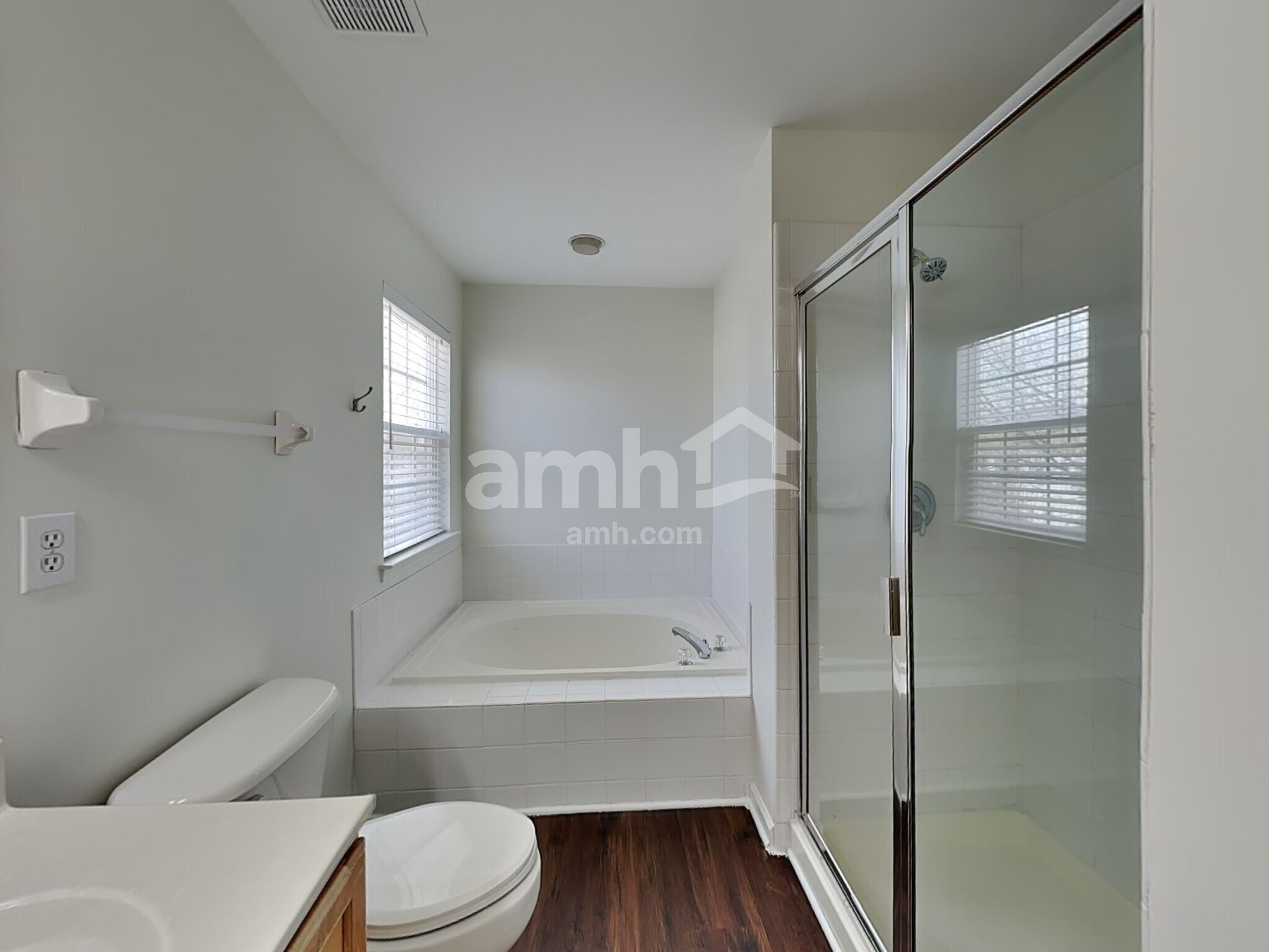 Building Photo - 7534 Sparkleberry Dr