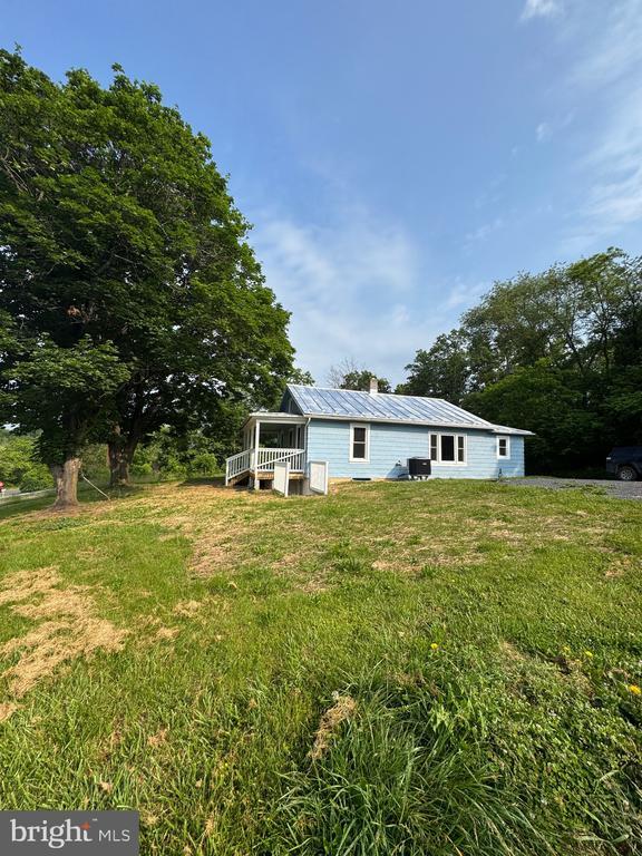 Building Photo - 122 Chandler Ct