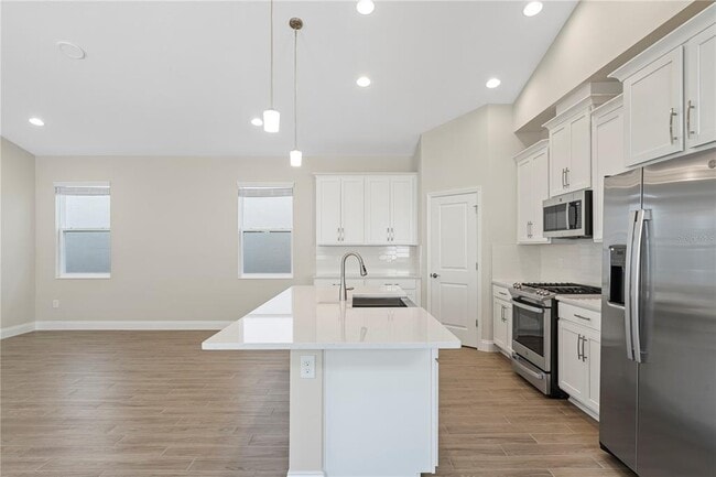 Building Photo - 12144 Stoneleigh Aly