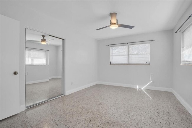 Building Photo - 765 56th Ave S