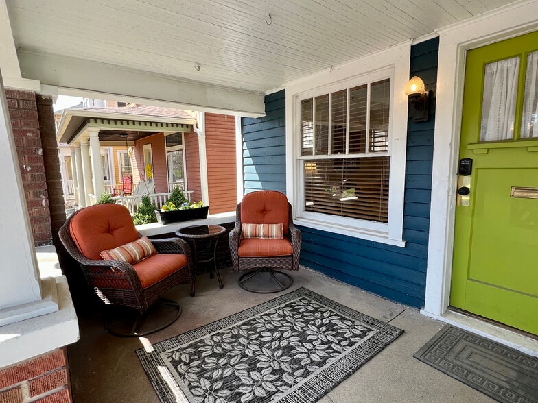 Covered porch - 232 E 10th St