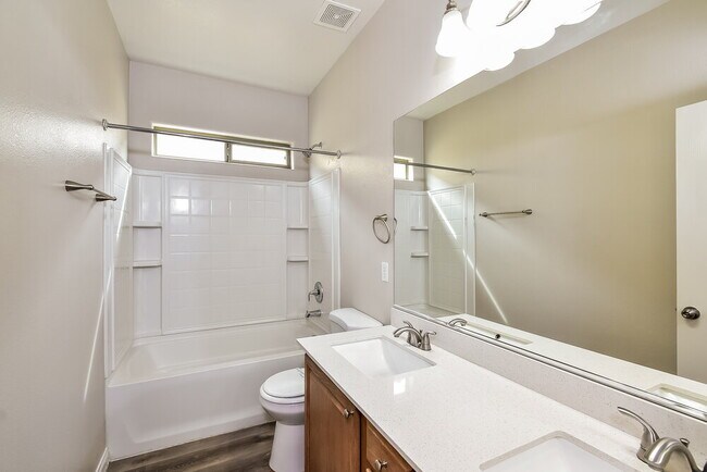 Building Photo - 613 Ryan Peak Ln