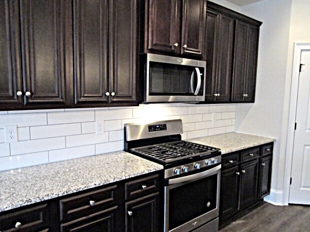 Building Photo - 255 Hinton Chase Pky