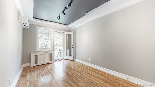 Building Photo - 67-04 Selfridge St
