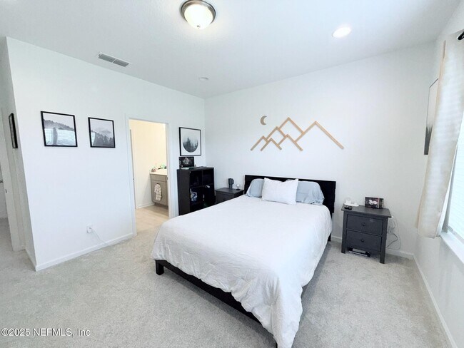 Building Photo - 367 Brandon Lks Dr