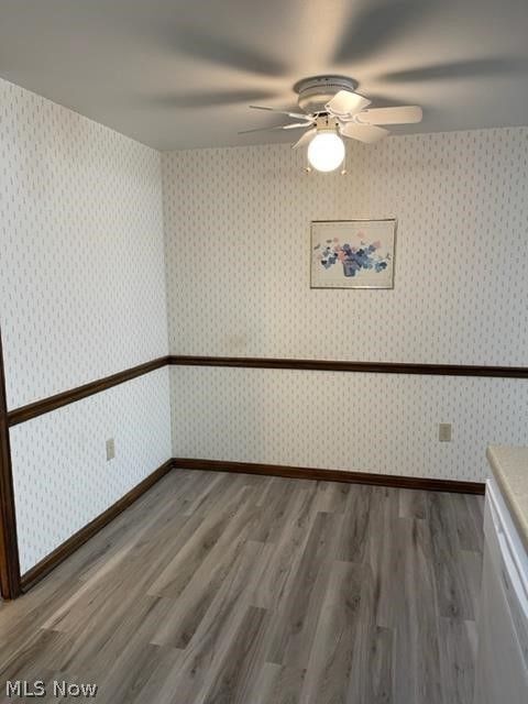 Building Photo - 6960 Carriage Hill Dr